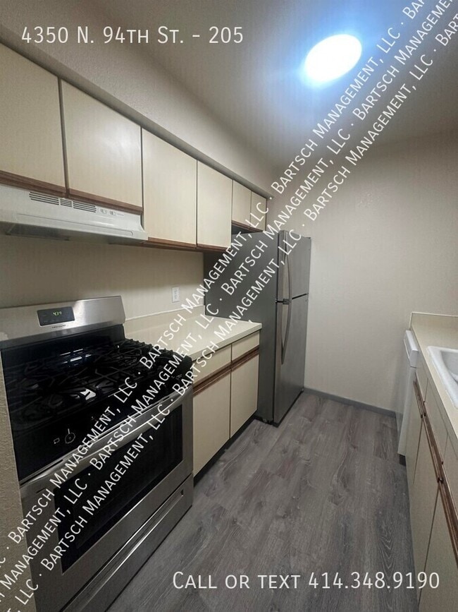 Photo - 4350 N 94th St Unit 205
