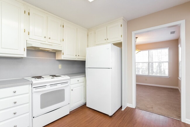 Photo - 1140 Austin Ct NE