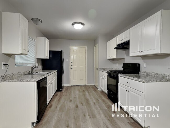 Photo - 12638 Burdine St