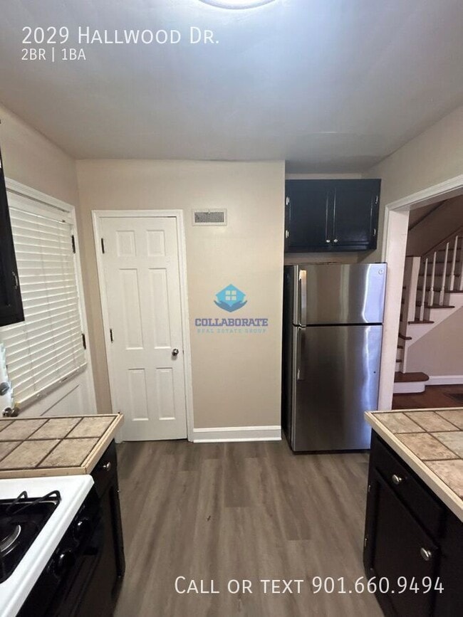 Photo - 2029 Hallwood Dr
