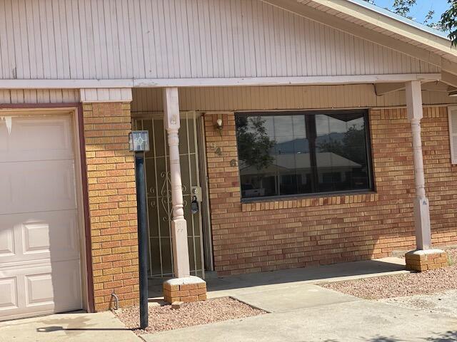Building Photo - 9406 Montgomery Dr