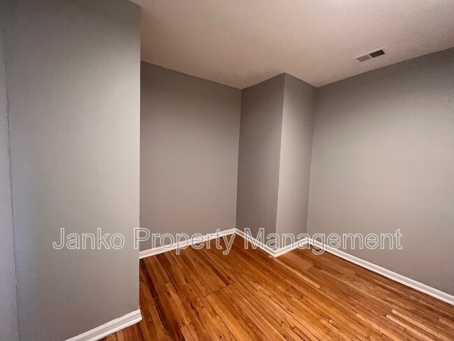 Photo - 3725 W Grand Ave Unit 3s