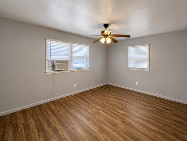 Photo - "Charming 2-Bed Oasis in Lubbock – Cozy Living at 1712 45th Street!"