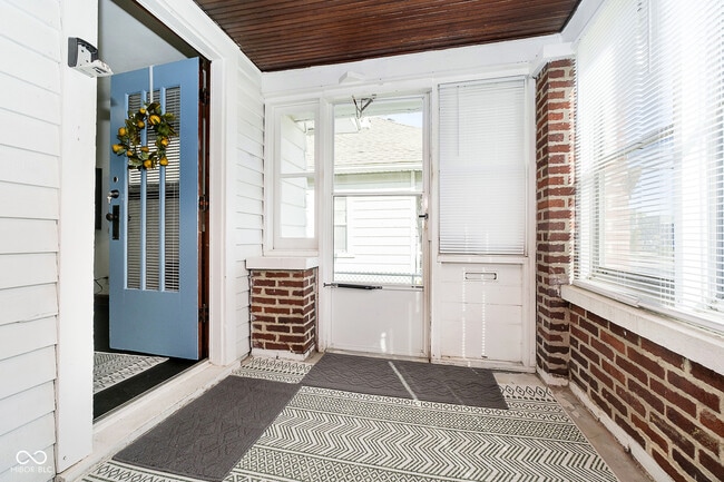 Photo - 54 S 5th Ave