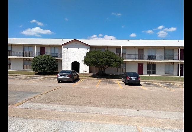 Linda Vista Apartments For Rent In Arlington Tx Forrent Com