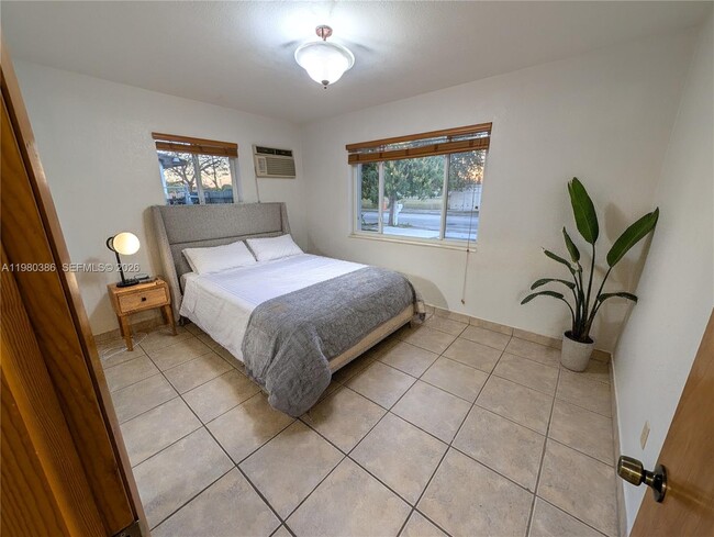 Photo - 1037 SW 76th Ave Unit 1037