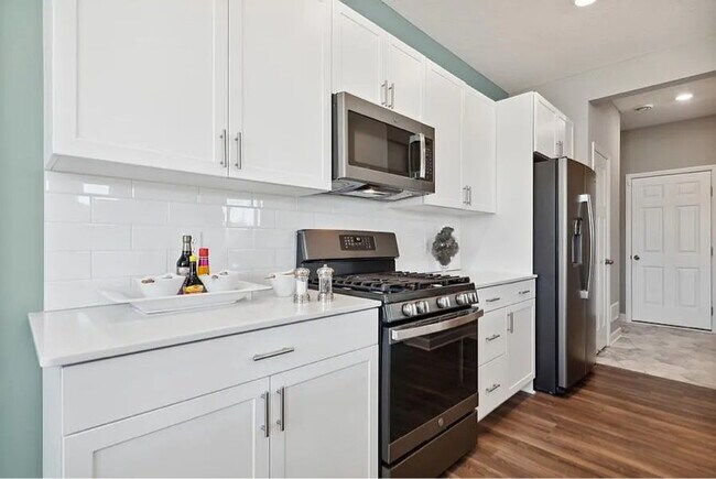 Photo - 446 Murray Hl Wy