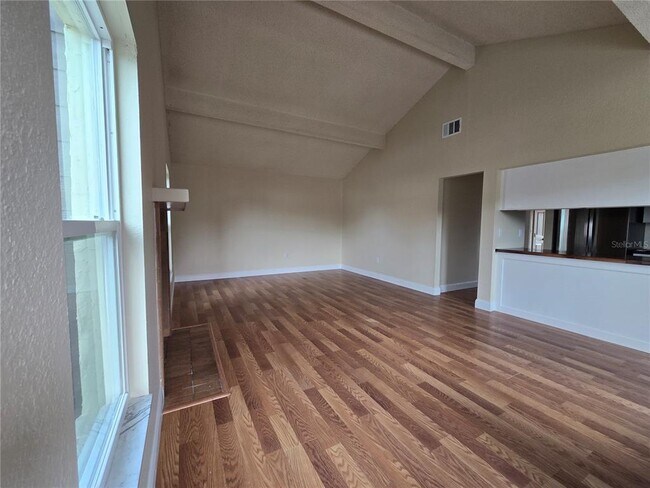 Photo - 1358-1355 Five Iron Dr