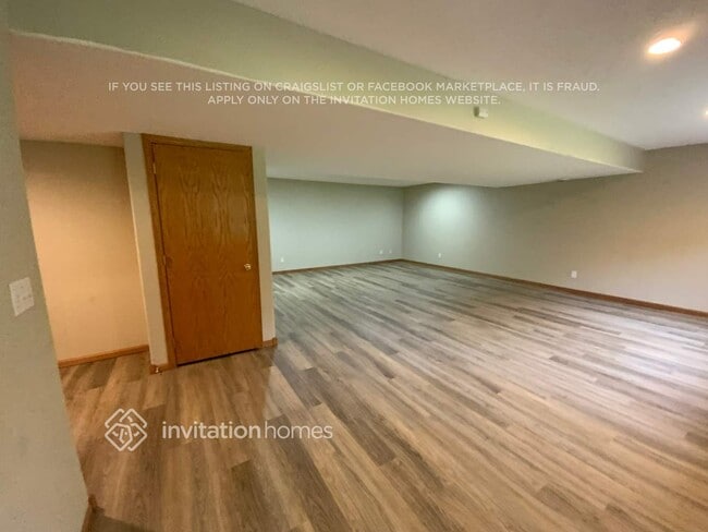 Photo - 10322 Kali Ave NE