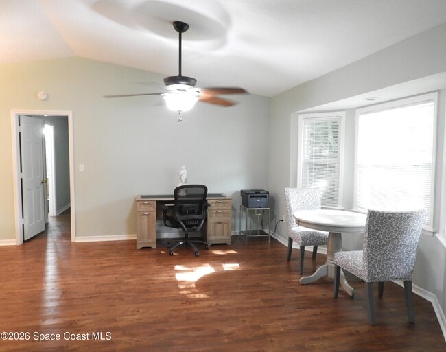 Photo - 1220 Snowbird Ave NW