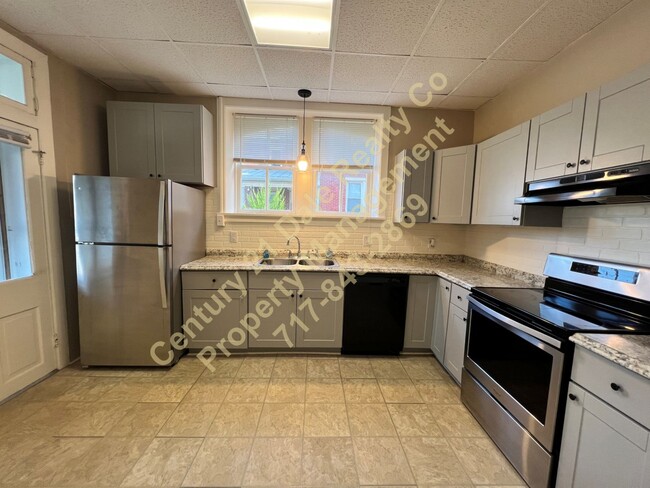 Photo - 78 S Main St Unit - 78 1/2 Back