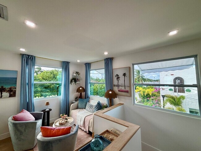 Photo - 610 38th St Unit ID1324902P