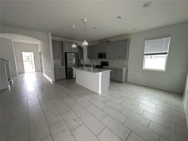 3115 Addison Blvd