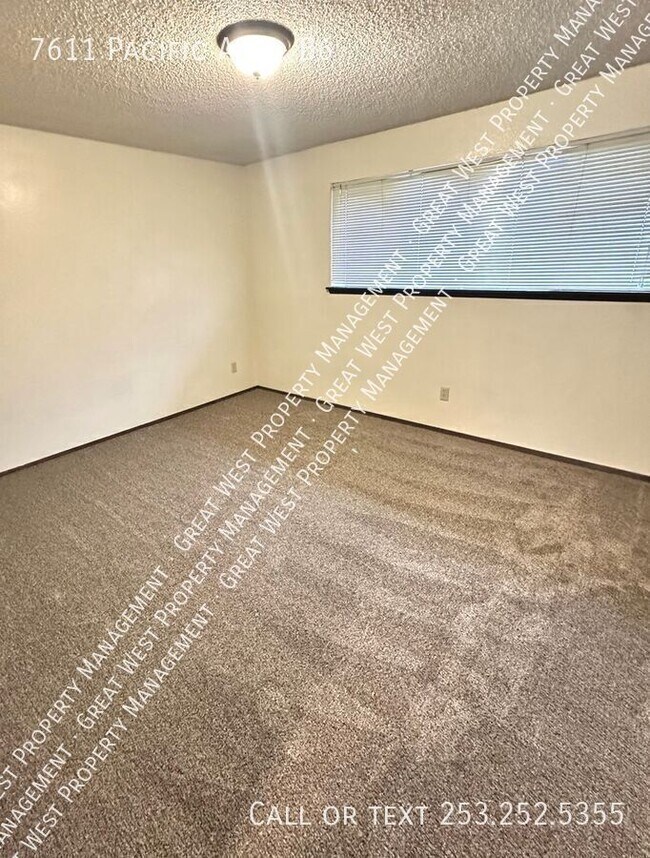 Photo - 7611 Pacific Ave Unidad B6