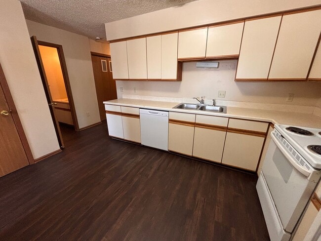 Photo - Italian Estates Property Management