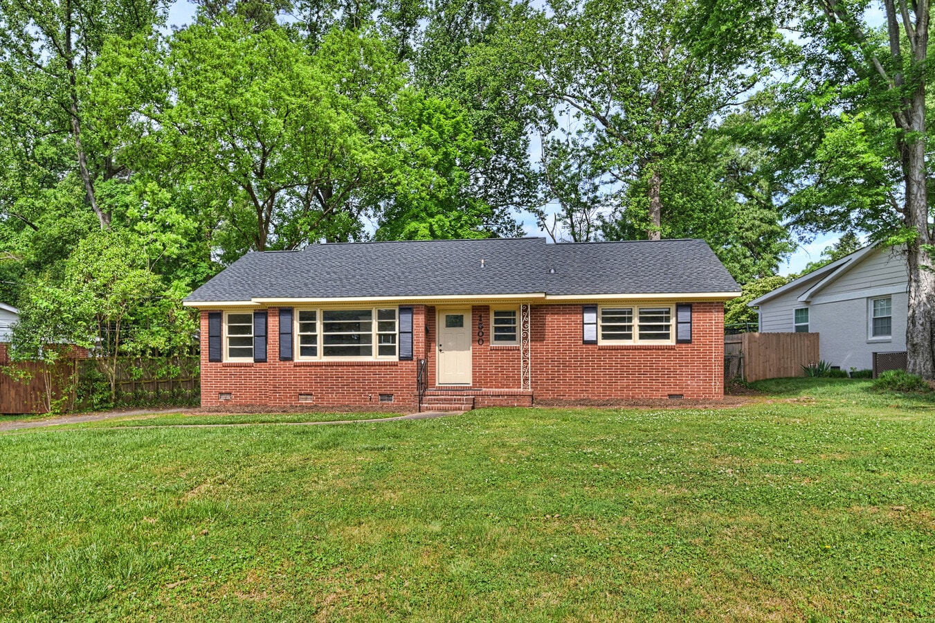 Photo - 1500 Burnley Rd