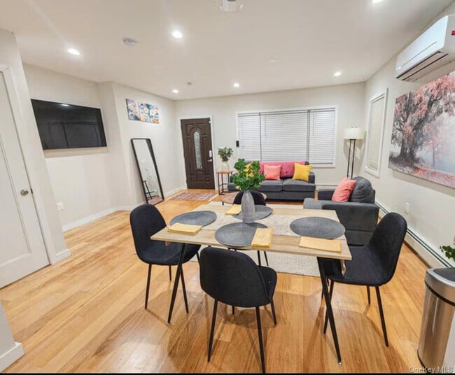 Photo - 119-43 190th St Unit 1