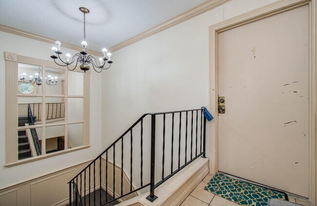 Photo - 5208 Arboles Dr