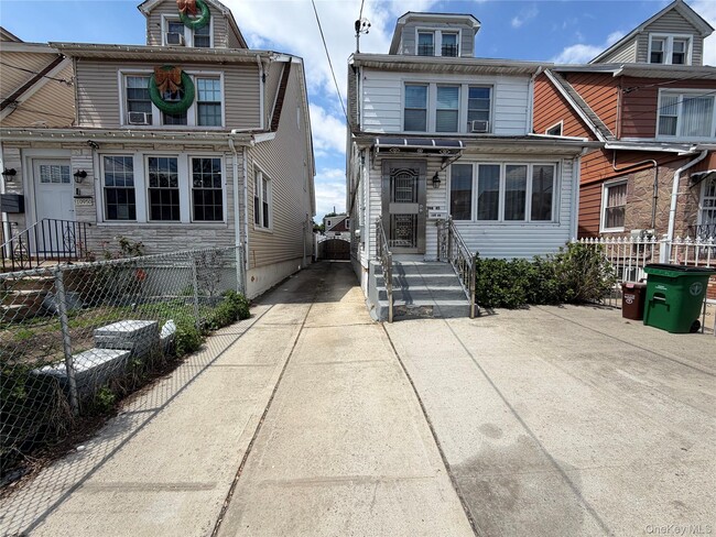 Photo - 109-48 135th St