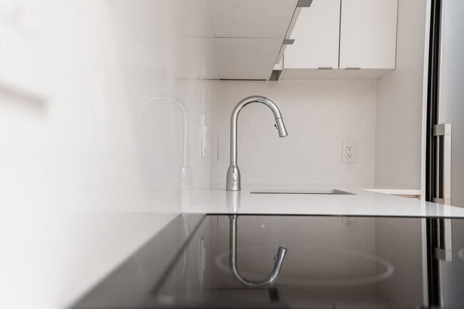 Photo - 54 Maitland St Unité 403