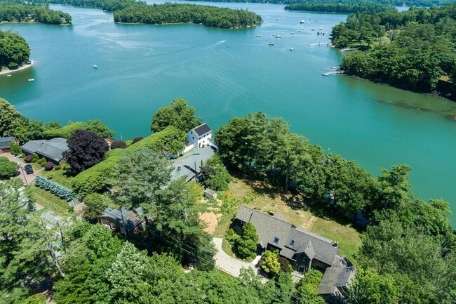 Building Photo - Gorgeous Harpswell Waterfront Property for... Rental