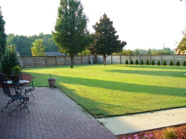 Photo - 3095 Caitlynn Dr