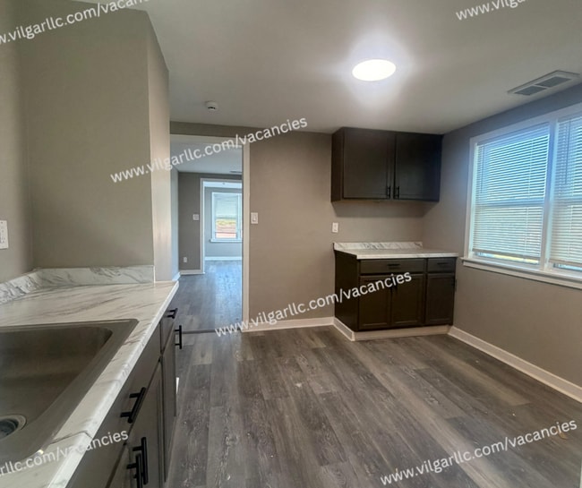 Photo - 1712 Carolina St Unit Apt 2