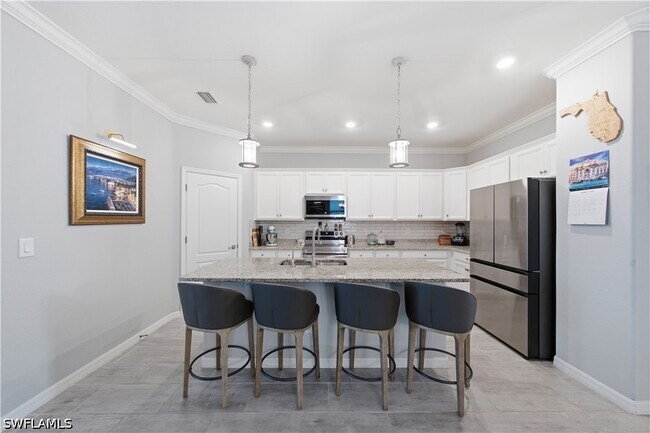 19584 Utopia Ln