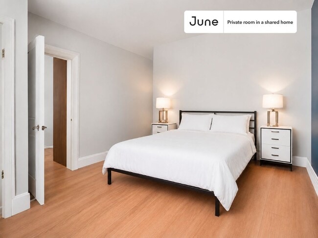 Building Photo - Room in Shared 5 bed/2 bath home in Allston Unit E