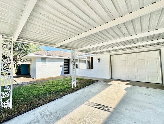 Photo - 4505 W 43rd St