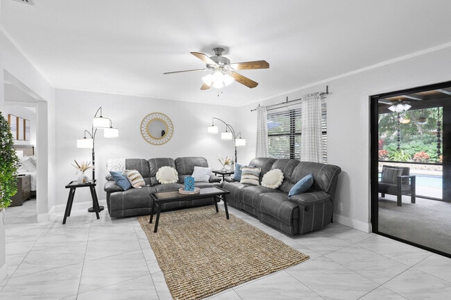 Photo - 4416 Fuschia Cir S Unidad ID1326855P