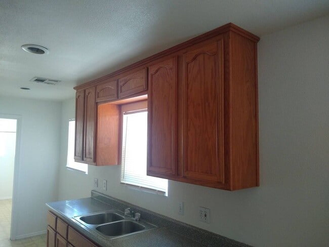 Photo - G03- 626&626.5 OLIVE ST Unit 626.5