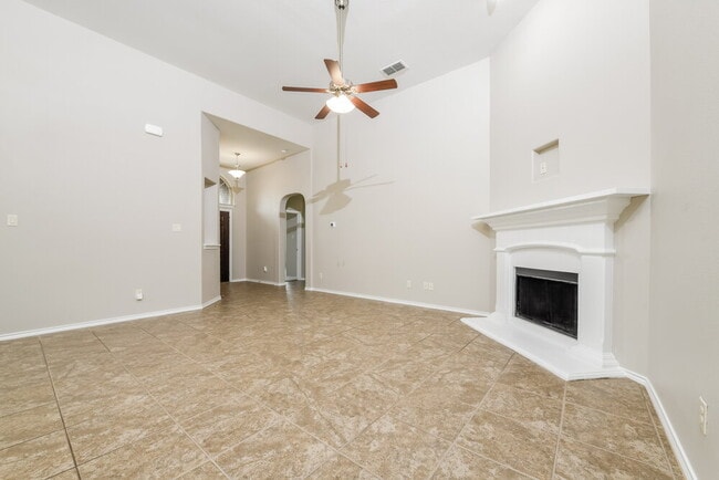 Photo - 11017 Erinmoor Trail