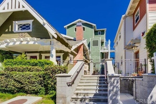 Building Photo - 3825 First Avenue Unit 219