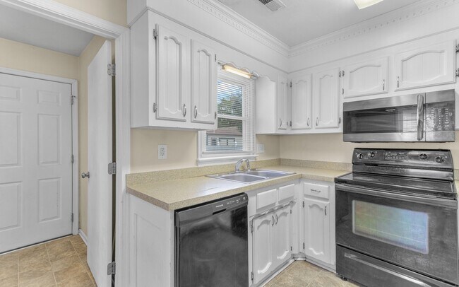 Photo - 2902 Princeton Ave