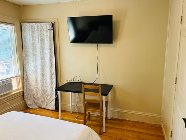 Photo - 7 Hope St Unit 2