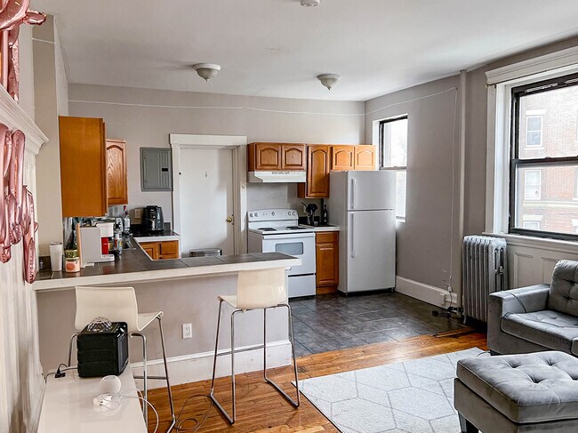 1066 Commonwealth Ave