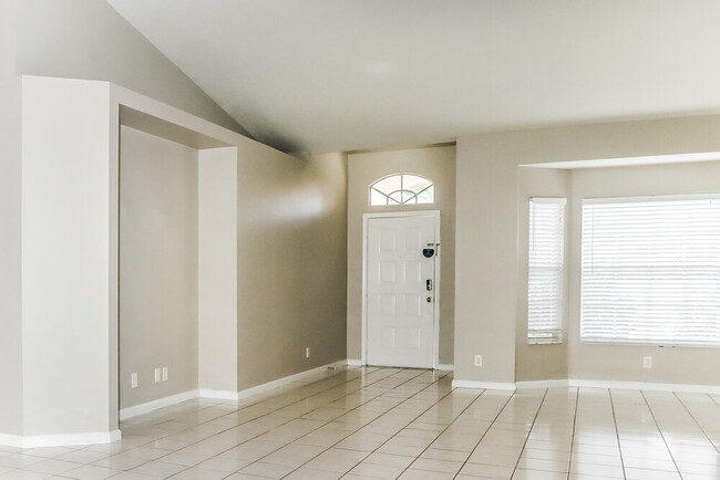 Photo - 116 Brook Woode Ave