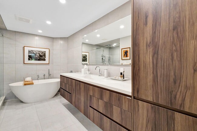 Photo - 7430 Victory Ln Unit 9903