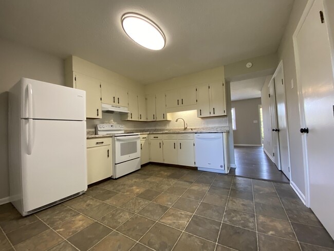 Photo - 111 Stamey Ave Unit 3