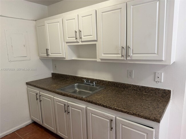 Photo - 401 SW 13th Pl Unit 723