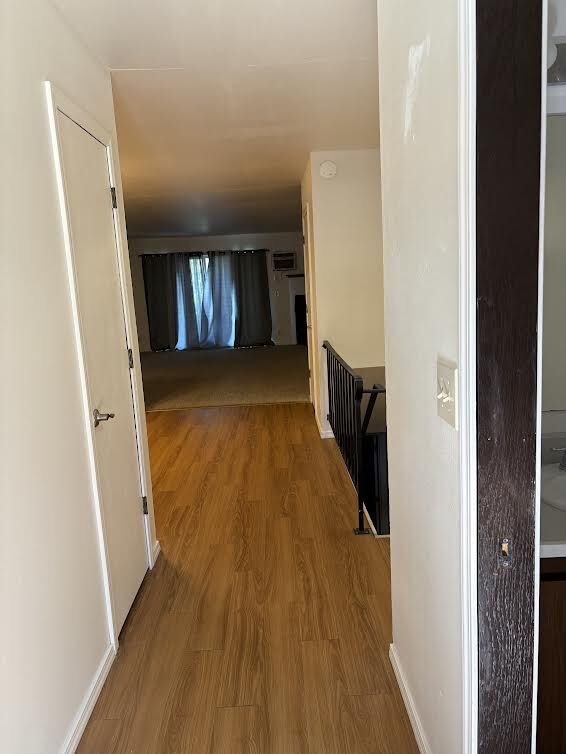 Building Photo - 1372 SE Court St Unit 1372 Rental