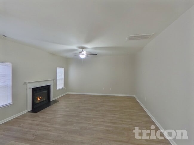 Photo - 3837 Parkers Fry