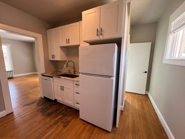 Photo - Newly Remodeled Modern 1-Bedroom Main Floo...
