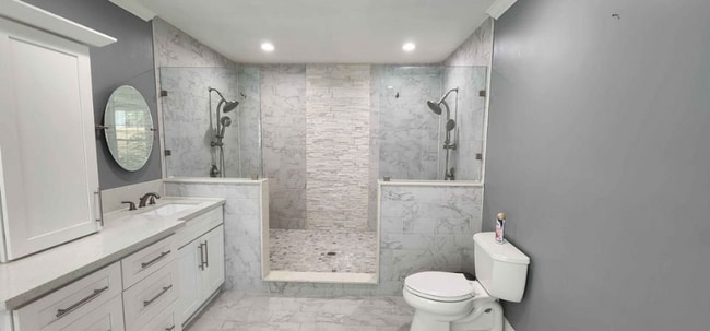 Photo - 105 Mable St Unit A