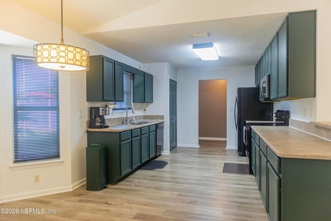 Photo - 2034 Belhaven Dr