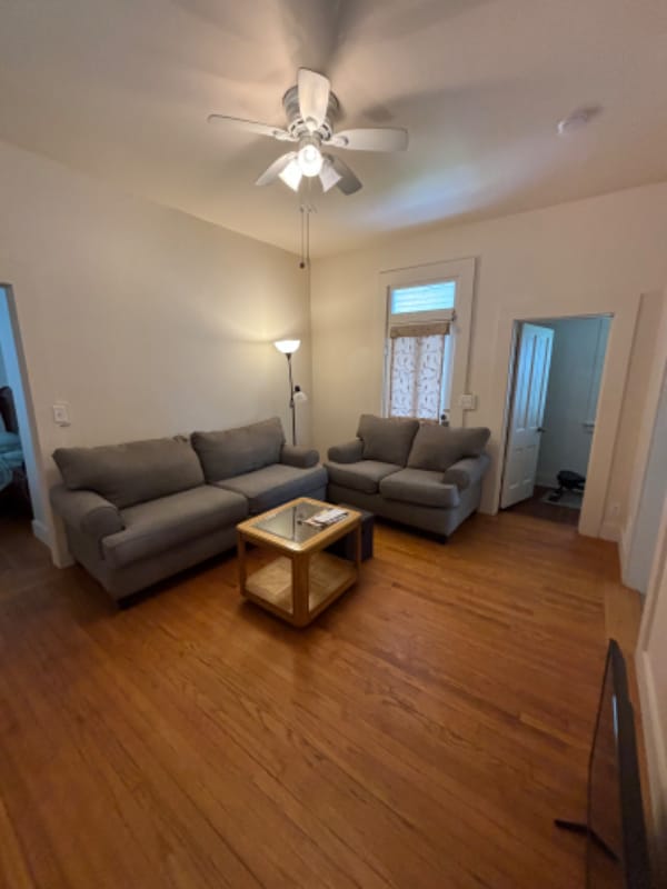 Building Photo - 308 W Washington Ave Rental