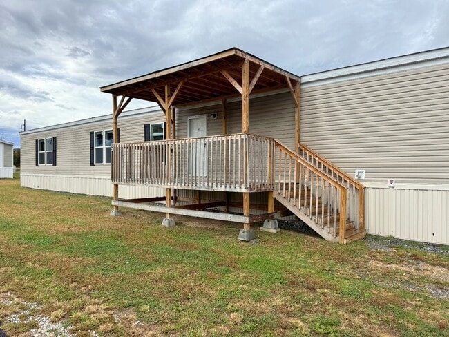 Building Photo - 580 Flatwoods Way