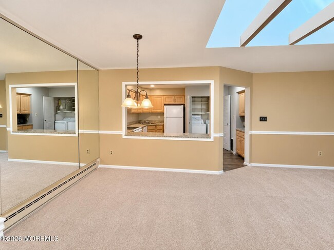10 Lexington Ct