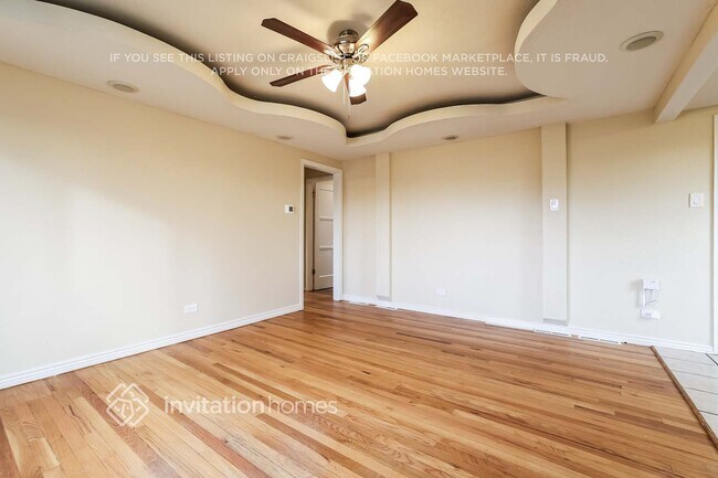 Photo - 1905 W 49th Ave